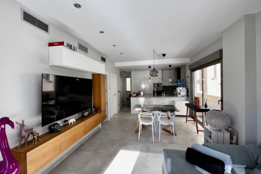 3 bedroom Villa for sale in Villamartin