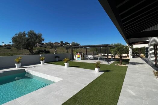 4 bedroom Villa for sale in Sucina