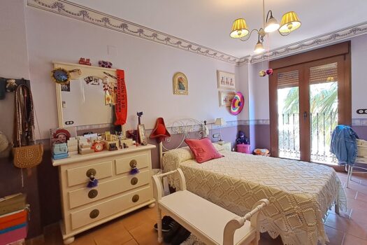 5 bedroom Villa for sale in Torrevieja