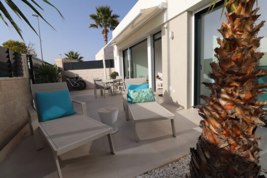 3 bedroom Villa for sale in Benijofar