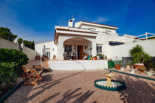 3 bedroom Villa for sale in Orihuela Costa