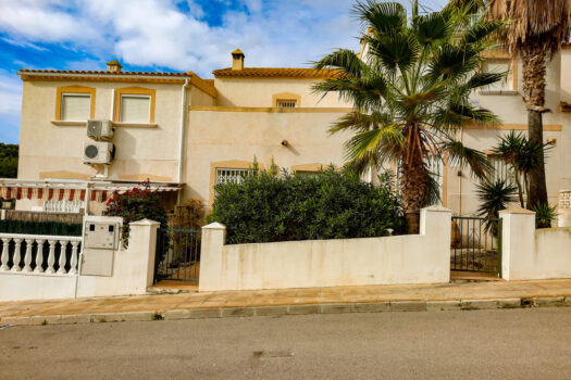 3 bedroom Townhouse for sale in Villamartin