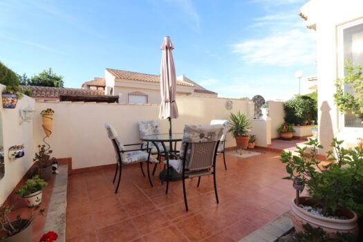 2 bedroom Villa for sale in Algorfa
