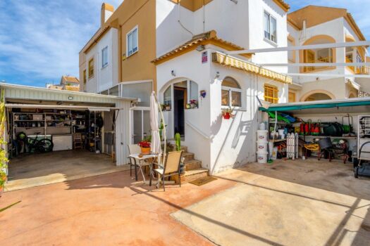3 bedroom Townhouse for sale in Torrevieja