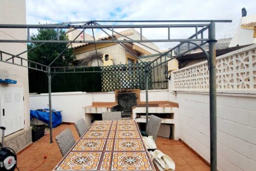 3 bedroom Villa for sale in Polop