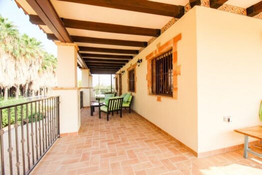 4 bedroom Villa for sale in Bigastro