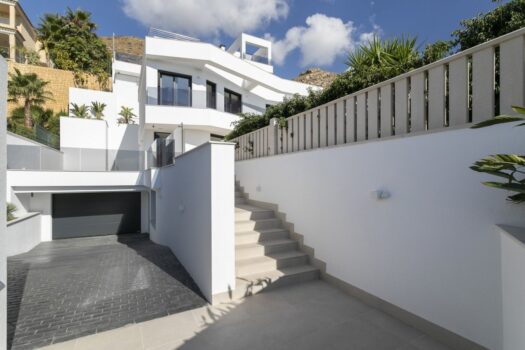 3 bedroom Villa for sale in Finestrat