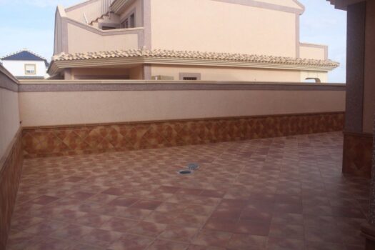 2 bedroom Townhouse for sale in Torrevieja