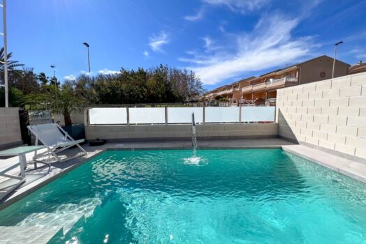 3 bedroom Villa for sale in Los Balcones