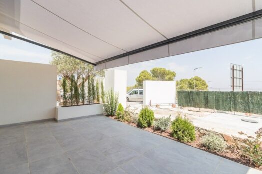 2 bedroom Villa for sale in Torrevieja