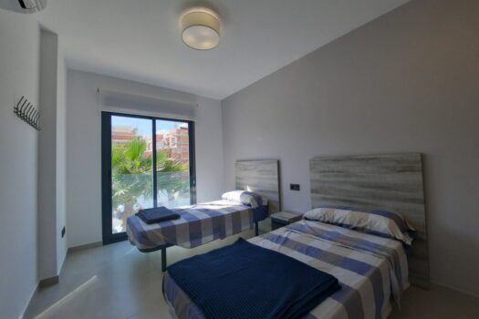 2 bedroom Apartment for sale in Guardamar del Segura