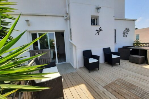 5 bedroom Villa for sale in Villamartin