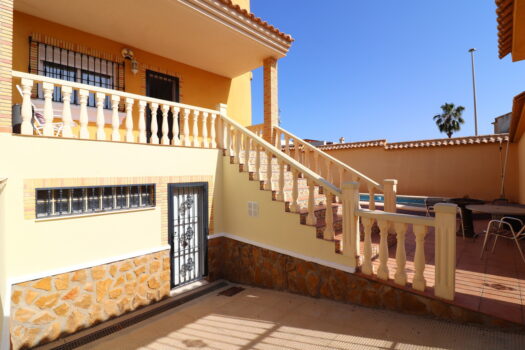 3 bedroom Villa for sale in Algorfa