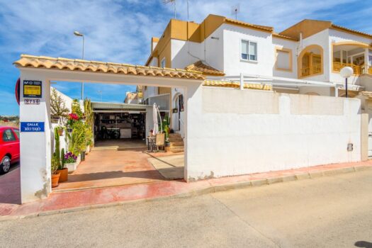 3 bedroom Townhouse for sale in Torrevieja