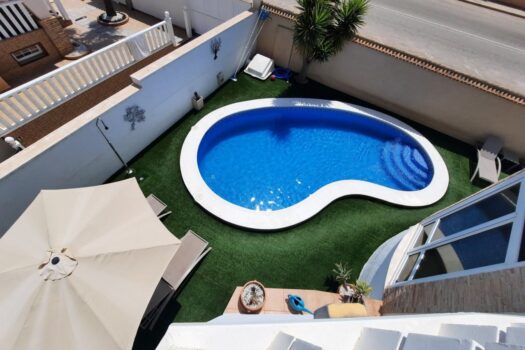 5 bedroom Villa for sale in Villamartin