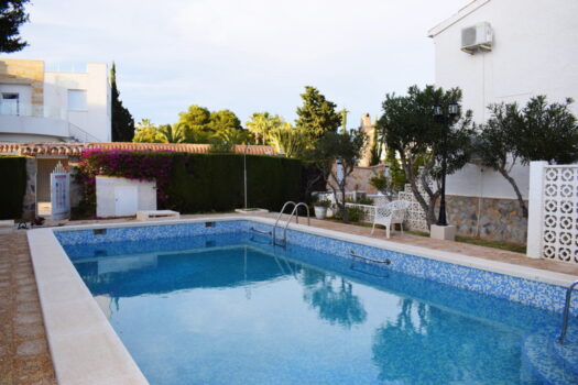 3 bedroom Villa for sale in La Zenia