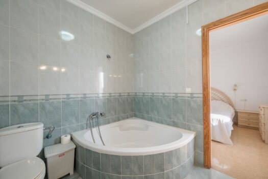 4 bedroom Villa for sale in Benijofar