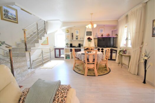 2 bedroom Villa for sale in Orihuela Costa