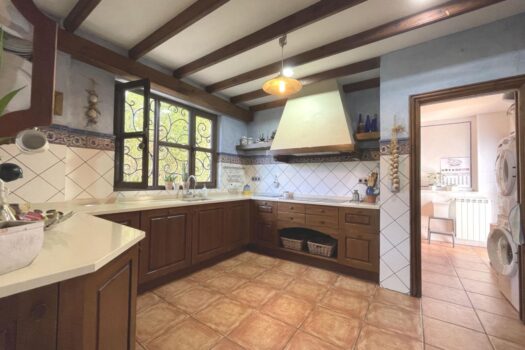 5 bedroom Villa for sale in Torrevieja