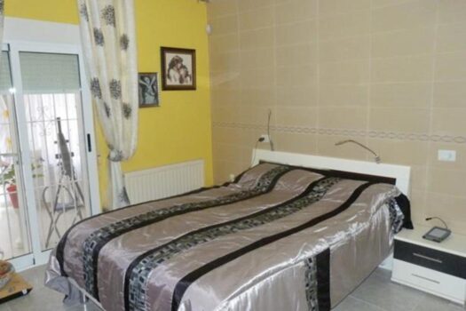 6 bedroom Villa for sale in Pinar de Campoverde