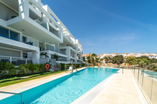 3 Bed Middle Floor Apartment for sale in Torremolinos, Costa del Sol