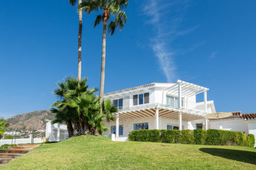 7 Bed Detached Villa for sale in Mijas, Costa del Sol