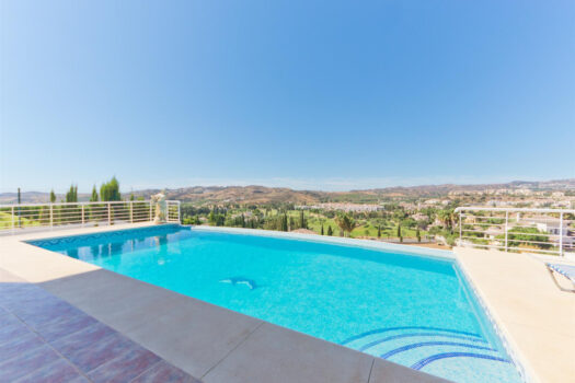 6 Bed Detached Villa for sale in Mijas Golf, Costa del Sol