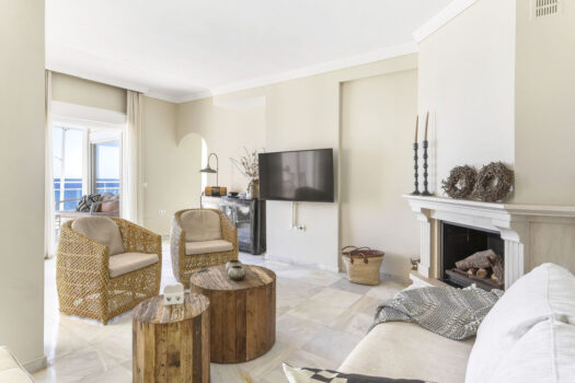 2 Bed Penthouse Apartment for sale in Fuengirola, Costa del Sol