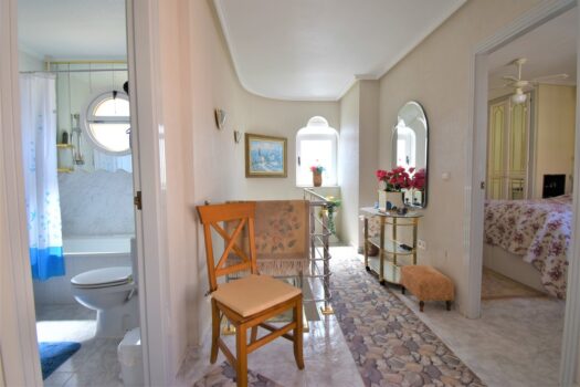 2 bedroom Villa for sale in Orihuela Costa