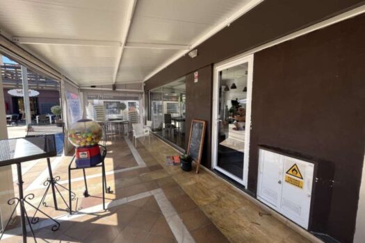 Commercial for sale in Dehesa De Campoamor