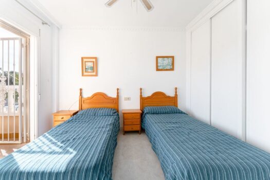 3 bedroom Villa for sale in Villamartin