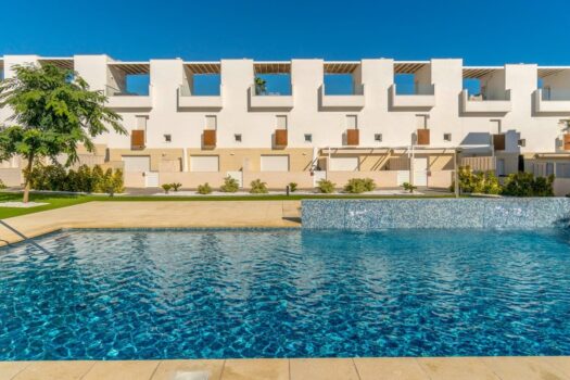 2 bedroom Townhouse for sale in Torrevieja