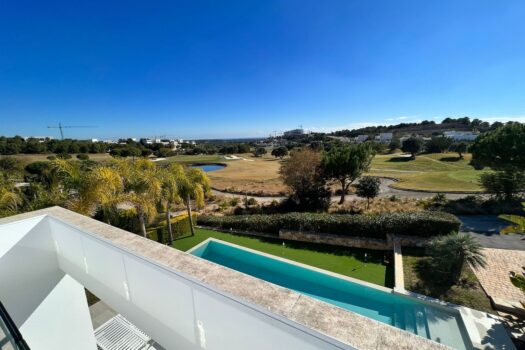 4 bedroom Villa for sale in Las Colinas Golf Resort