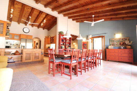 7 bedroom Villa for sale in Catral