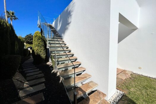 4 bedroom Villa for sale in Las Colinas Golf Resort