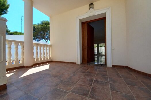 5 bedroom Villa for sale in Cabo Roig