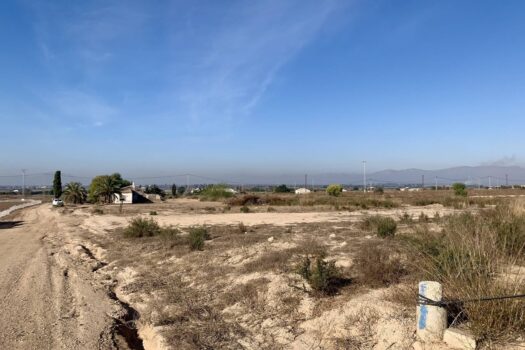 Plot for sale in La Marina 8 25d1ae26a06f58c1878a