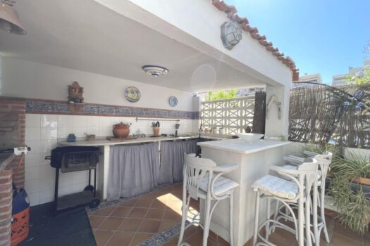 5 bedroom Villa for sale in Torrevieja