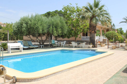 5 bedroom Villa for sale in Elche