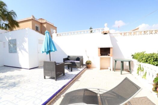 4 bedroom Villa for sale in Torrevieja