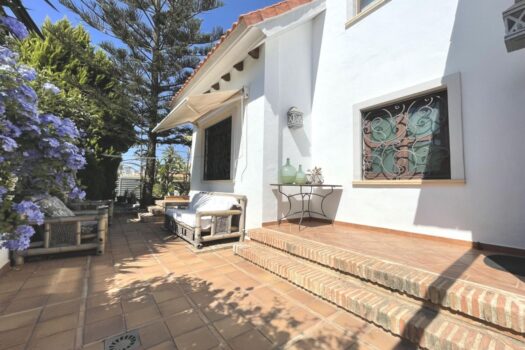 5 bedroom Villa for sale in Torrevieja
