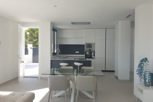 4 bedroom Villa for sale in Polop