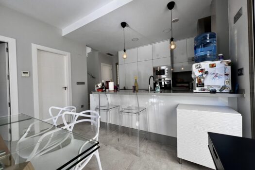 3 bedroom Villa for sale in Villamartin