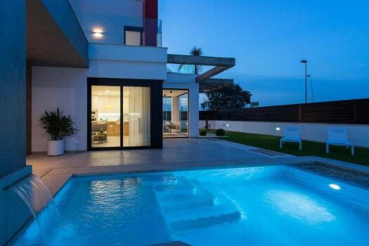 3 bedroom Villa for sale in Los Alcazares