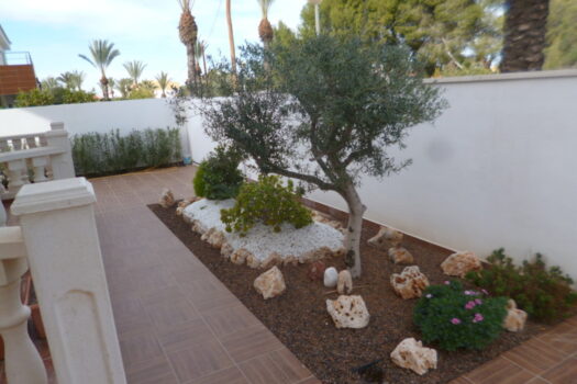 5 bedroom Villa for sale in Cabo Roig