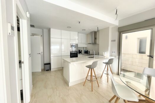 3 bedroom Villa for sale in Villamartin