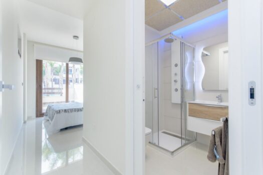 2 bedroom Villa for sale in Torrevieja