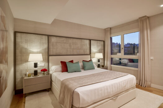 2 Bed Ground Floor Apartment for sale in Marbella, Costa del Sol