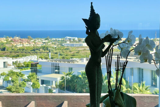 2 Bed Penthouse Apartment for sale in Cancelada, Costa del Sol