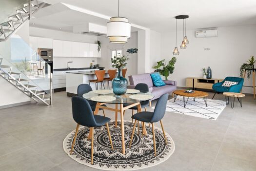 3 Bed Penthouse Apartment for sale in Estepona, Costa del Sol